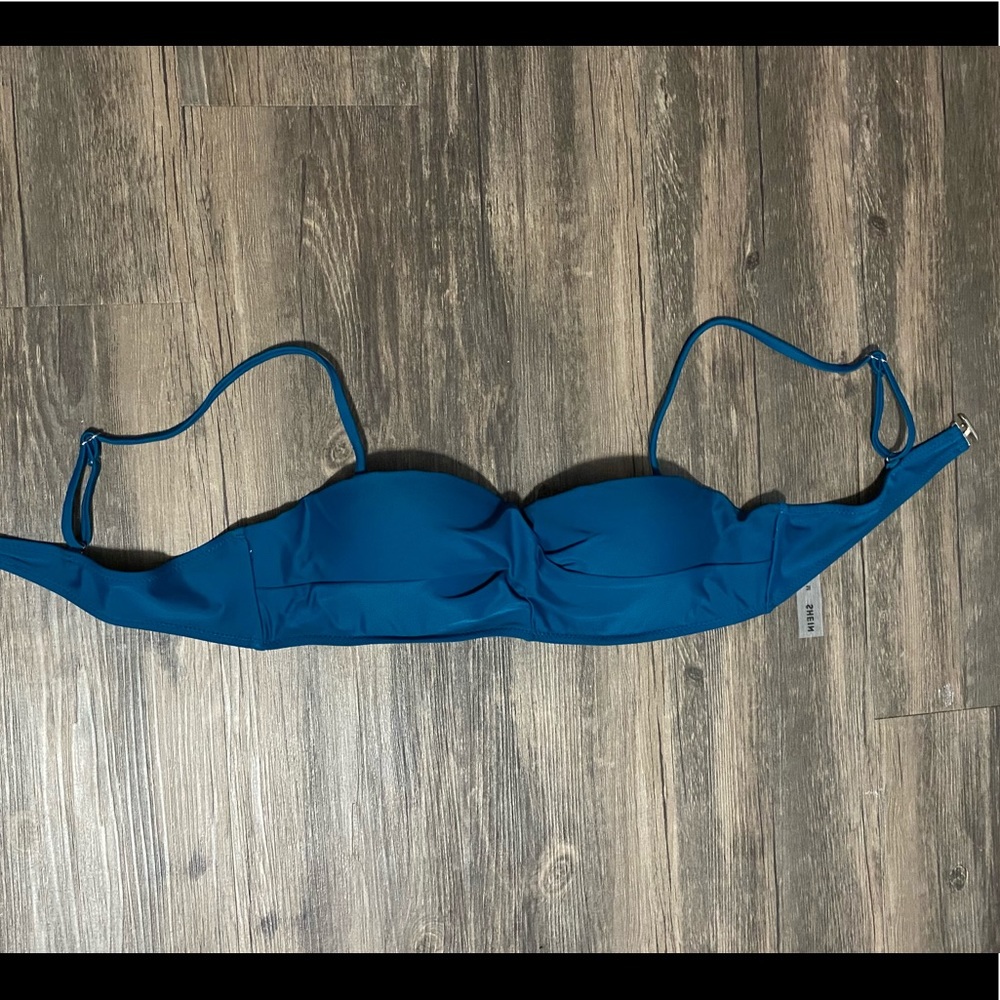 Bikini top
